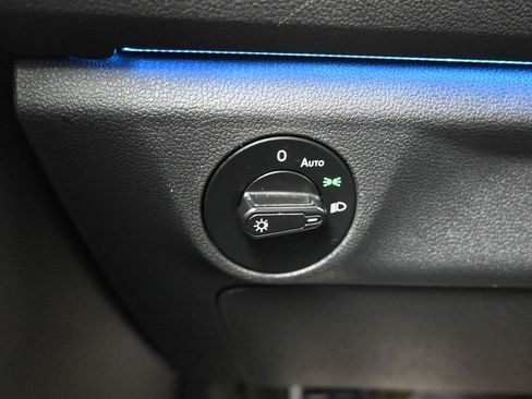 Used 2019 Volkswagen Jetta GLI FWD image 24