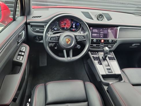 Certified 2024 Porsche Macan GTS AWD/4WD image 18