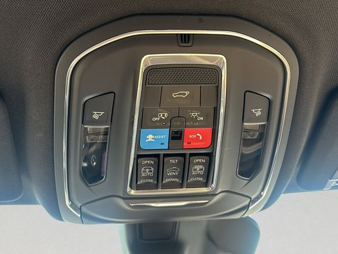 Used 2025 Jeep Grand Cherokee L Limited w/ Trailer Tow Package image 23