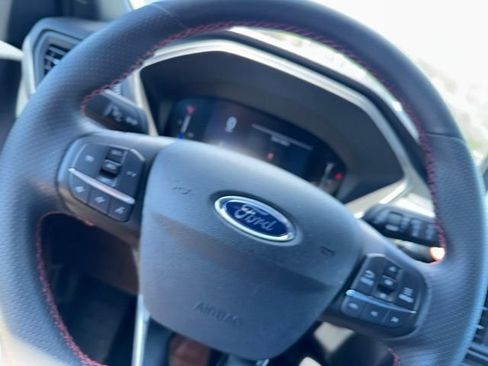 Used 2025 Ford Escape ST-Line FWD image 24