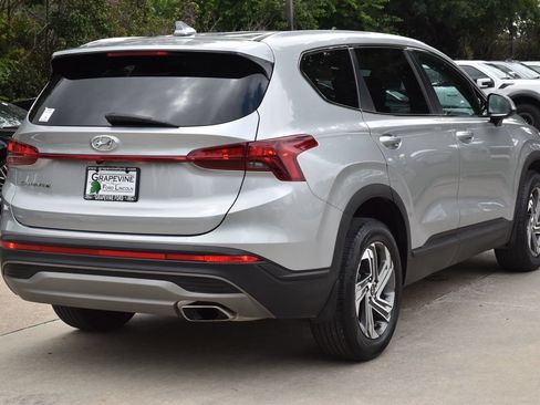 Used 2023 Hyundai Santa Fe SE FWD image 8