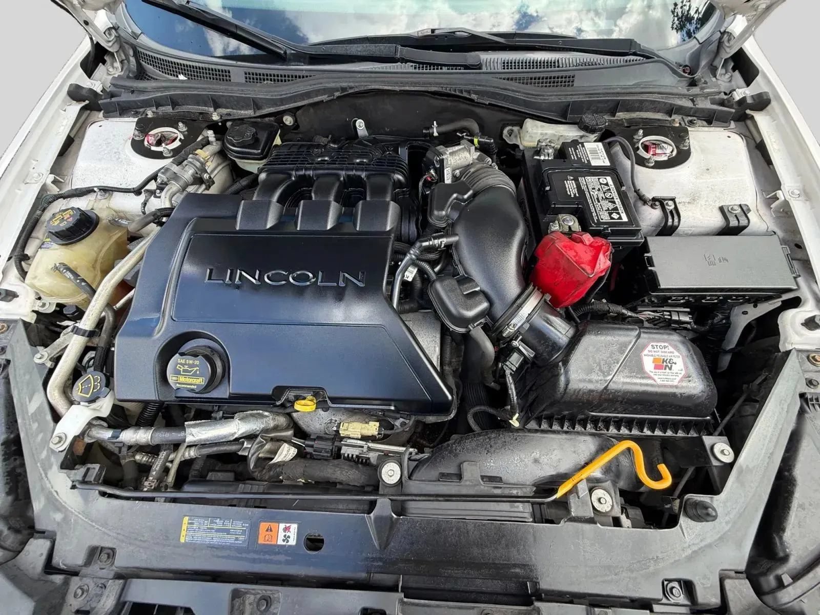 Used 2012 Lincoln MKZ FWD image 20