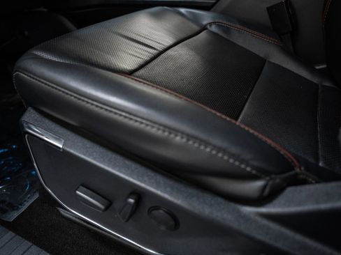 Used 2022 Ford F150 Lariat image 39