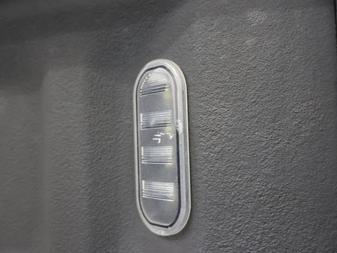 Used 2017 Ford F350 Lariat w/ Lariat Ultimate Package image 32