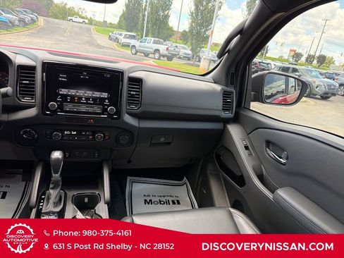 Certified 2022 Nissan Frontier PRO-4X w/ Pro-4X Premium Package AWD/4WD image 35