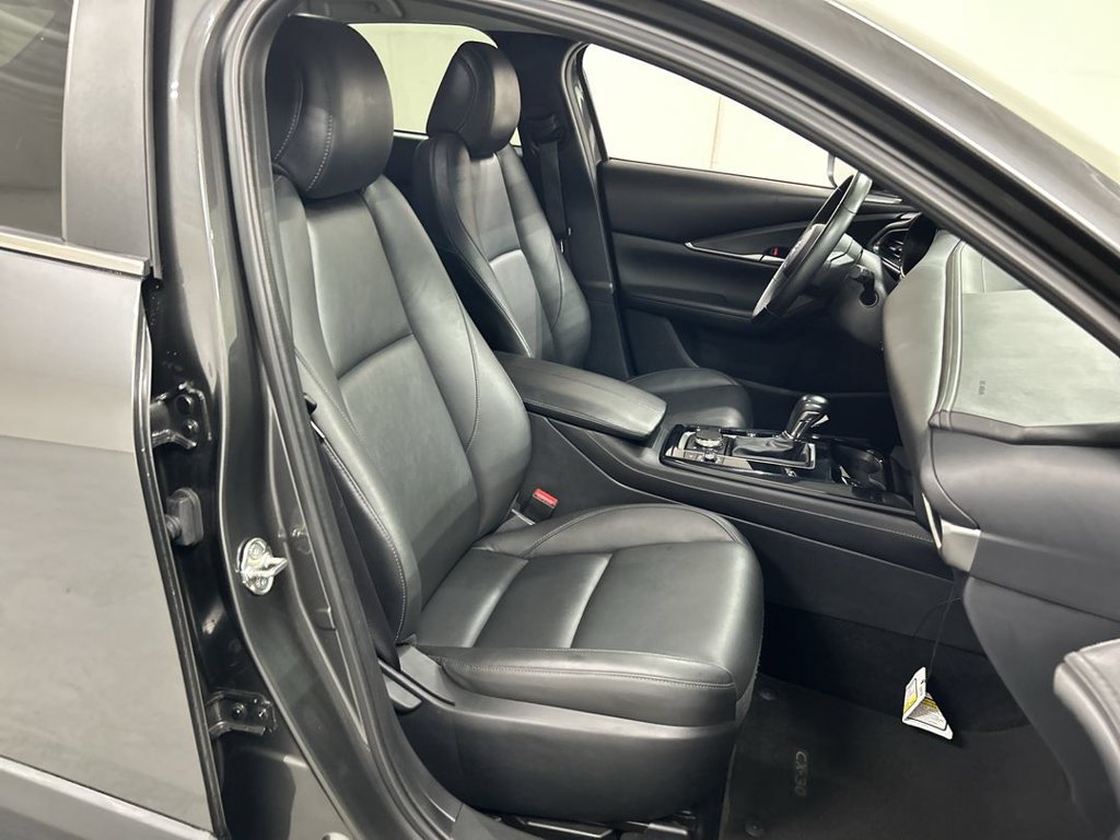 Certified 2025 MAZDA CX-30 AWD 2.5 S w/ Select Sport Pkg image 22