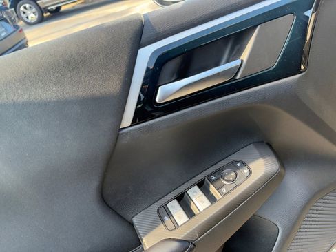 Used 2022 Mitsubishi Outlander ES FWD image 32