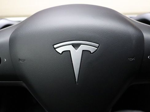 Used 2023 Tesla Model 3 Long Range image 42