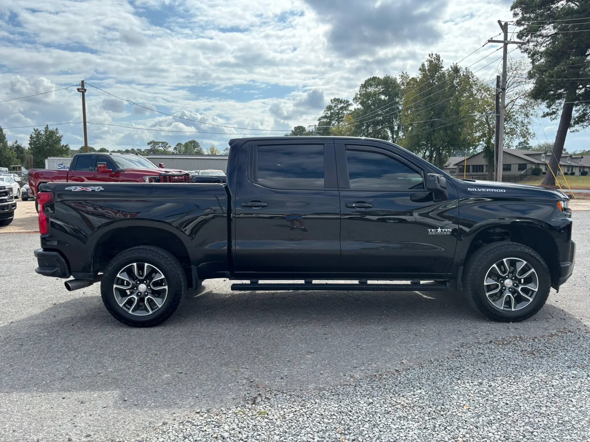Used 2020 Chevrolet Silverado 1500 RST w/ Texas Edition AWD/4WD image 6