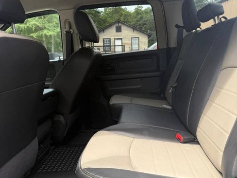Used 2012 RAM 1500 Express AWD/4WD image 11