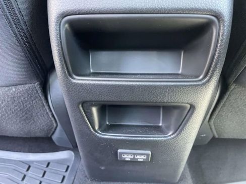 Used 2018 Nissan Sentra SV FWD image 13