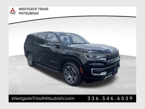 Used 2024 Jeep Wagoneer L Series II AWD/4WD image 1