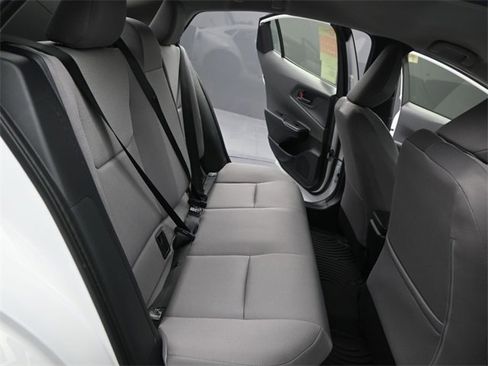 New 2026 Toyota Prius LE image 13