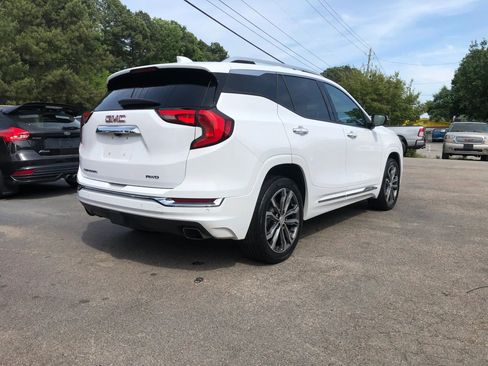 Used 2020 GMC Terrain Denali w/ Denali Premium Package image 5