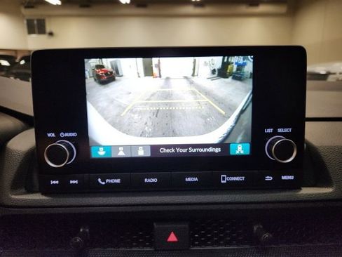 Certified 2025 Honda CR-V Sport image 15