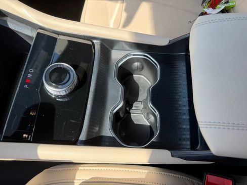New 2026 Jeep Grand Cherokee Limited RWD image 14