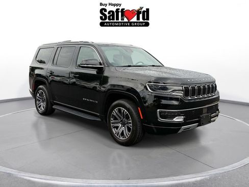 Certified 2024 Jeep Wagoneer Series II w/ Flexible Seating Group AWD/4WD image 9