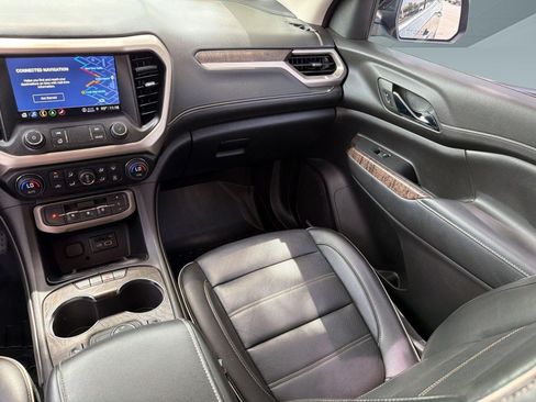 Certified 2023 GMC Acadia Denali w/ Black Diamond Edition FWD image 30