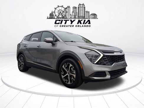 Certified 2024 Kia Sportage EX FWD image 9