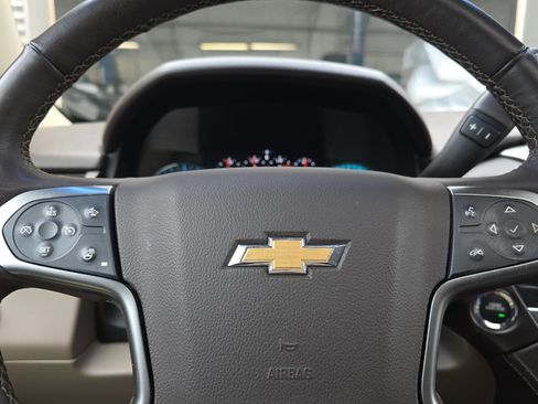 Used 2016 Chevrolet Tahoe LTZ AWD/4WD image 26