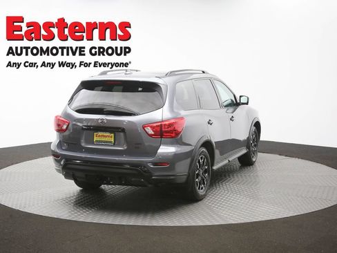 Used 2020 Nissan Pathfinder SL AWD/4WD image 46