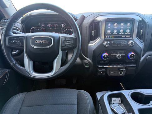 Used 2021 GMC Sierra 1500 Elevation w/ X31 Off-Road Package AWD/4WD image 11
