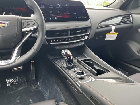 New 2026 Cadillac CT5 V w/ LPO, Bronce Accent Package image 15