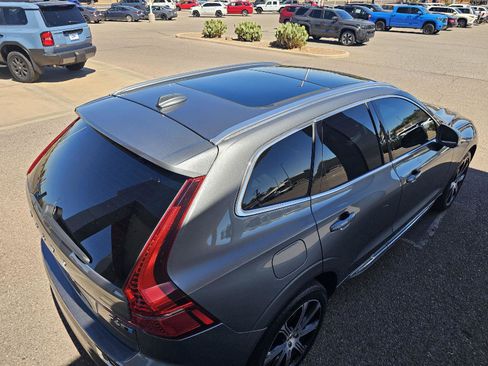 Used 2018 Volvo XC60 T6 Inscription w/ Luxury Seat Package image 23