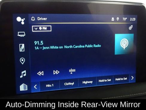 Used 2024 Chevrolet Suburban Premier image 33