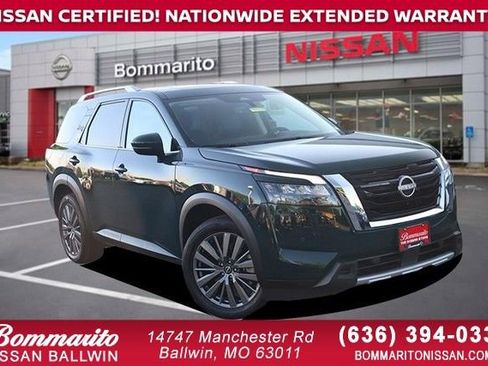 Certified 2025 Nissan Pathfinder SL w/ SL Premium Package AWD/4WD image 1