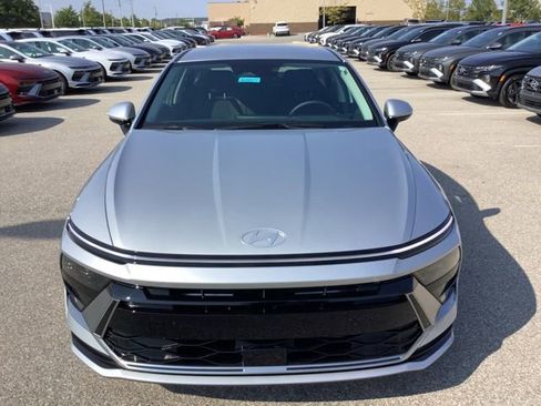 New 2026 Hyundai Sonata SEL image 2