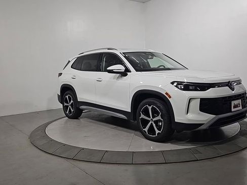 New 2026 Volkswagen Tiguan SE AWD/4WD image 7