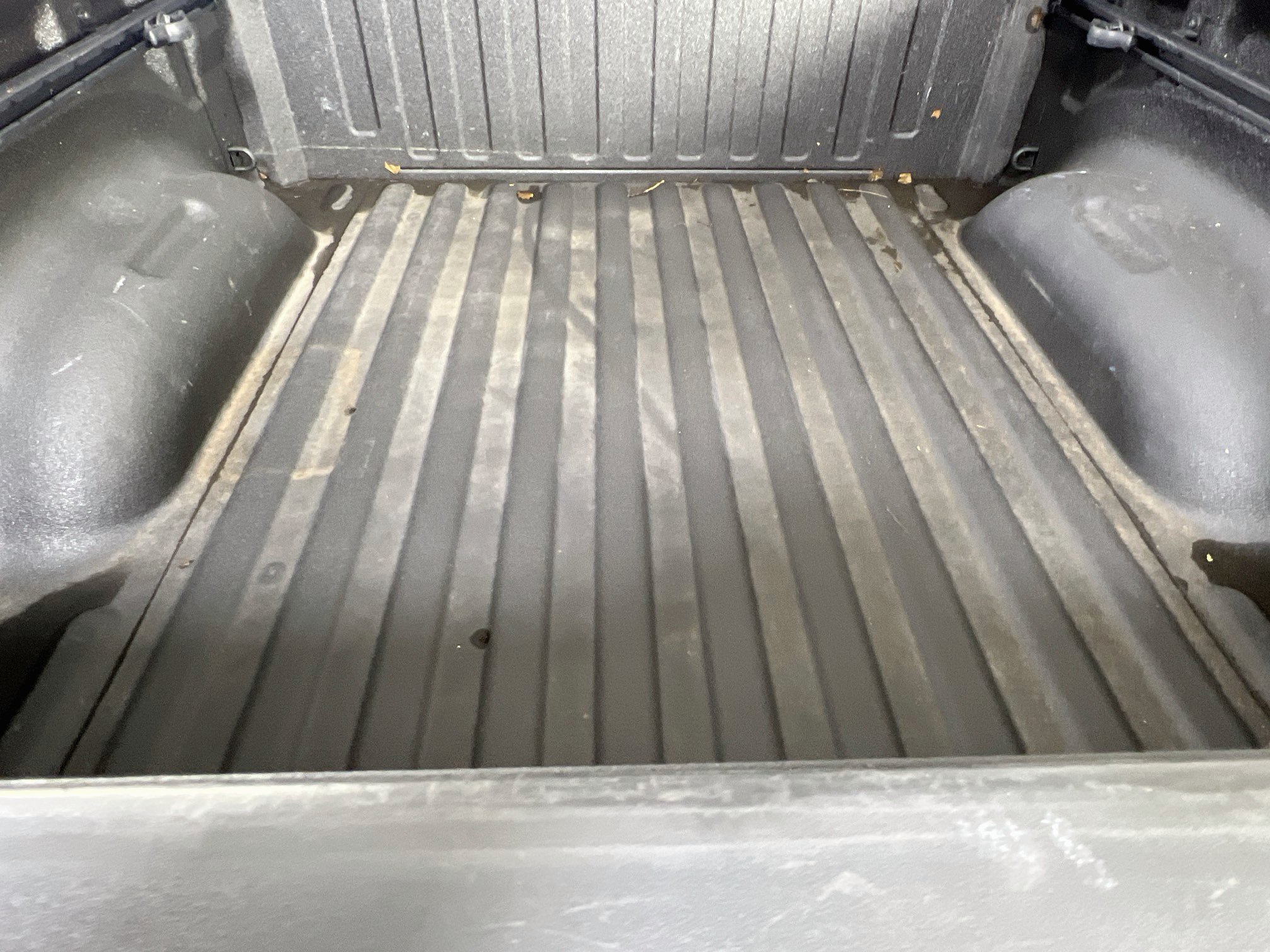 Used 2023 RAM 1500 Laramie AWD/4WD image 26
