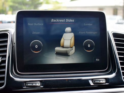 Used 2016 Mercedes-Benz GLE 450 4MATIC Coupe image 16