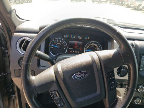 Used 2014 Ford F150 XLT w/ Equipment Group 302A Luxury AWD/4WD image 18