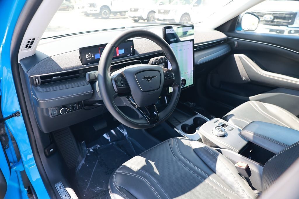 Used 2023 Ford Mustang Mach-E Premium AWD/4WD image 16
