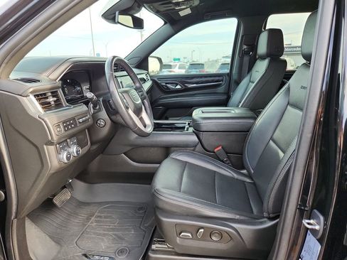 Used 2023 GMC Yukon Denali AWD/4WD image 18