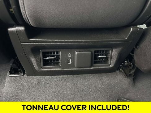 Used 2022 Chevrolet Silverado 1500 LT image 13