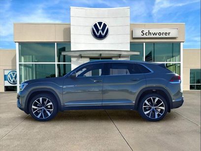 New 2026 Volkswagen Atlas Cross Sport SEL Premium R-Line