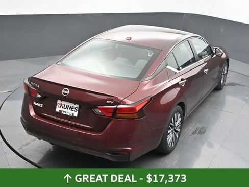 Used 2023 Nissan Altima 2.5 SV FWD image 36