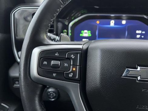 Used 2022 Chevrolet Silverado 1500 RST w/ Convenience Package II image 17