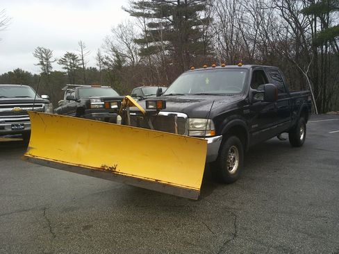 Used 2003 Ford F250 XL AWD/4WD image 1