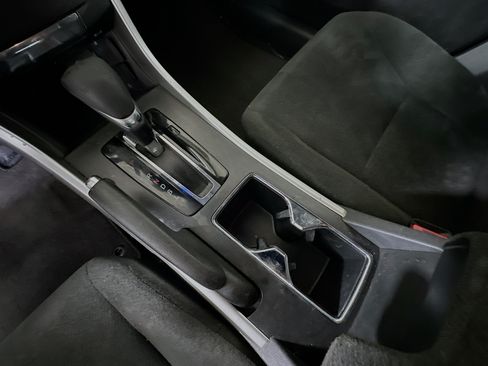 Used 2013 Honda Accord LX image 21