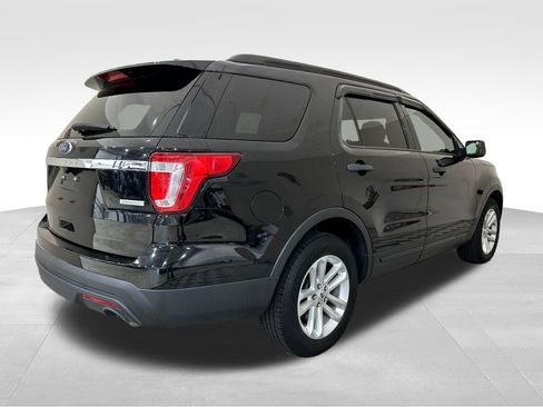 Used 2017 Ford Explorer FWD image 5