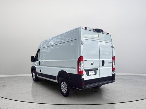 Used 2024 RAM ProMaster 2500 w/ Quick Order Package 22G SLT FWD image 9