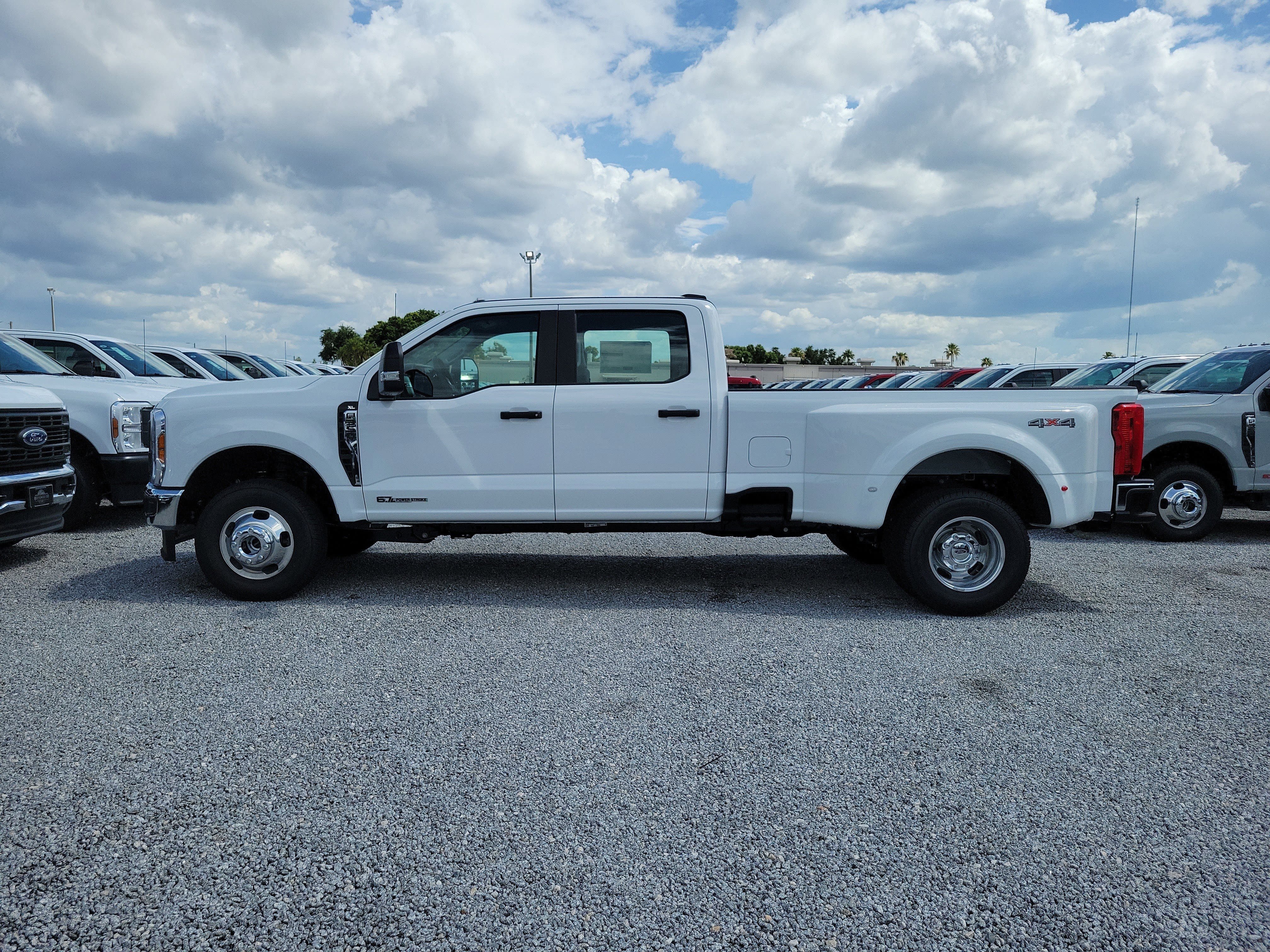 New 2026 Ford F350 XL AWD/4WD image 6