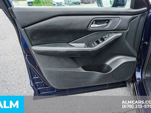 Used 2026 Nissan Rogue SV FWD image 45