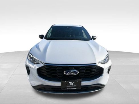 Used 2025 Ford Escape ST-Line AWD/4WD image 19