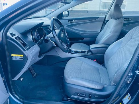 Used 2011 Hyundai Sonata SE image 13