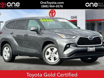 Certified 2024 Toyota Highlander LE